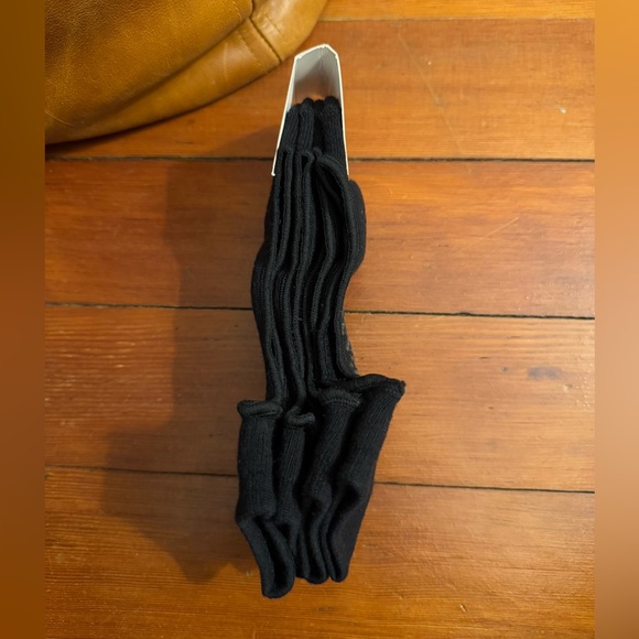 Kate Spade Barre Sock 2 Pairs/Set Black, One Size (fits most) - Picture 4 of 9